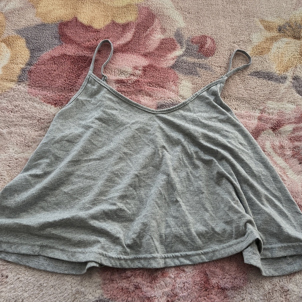 🤑 Gray Flowy Top